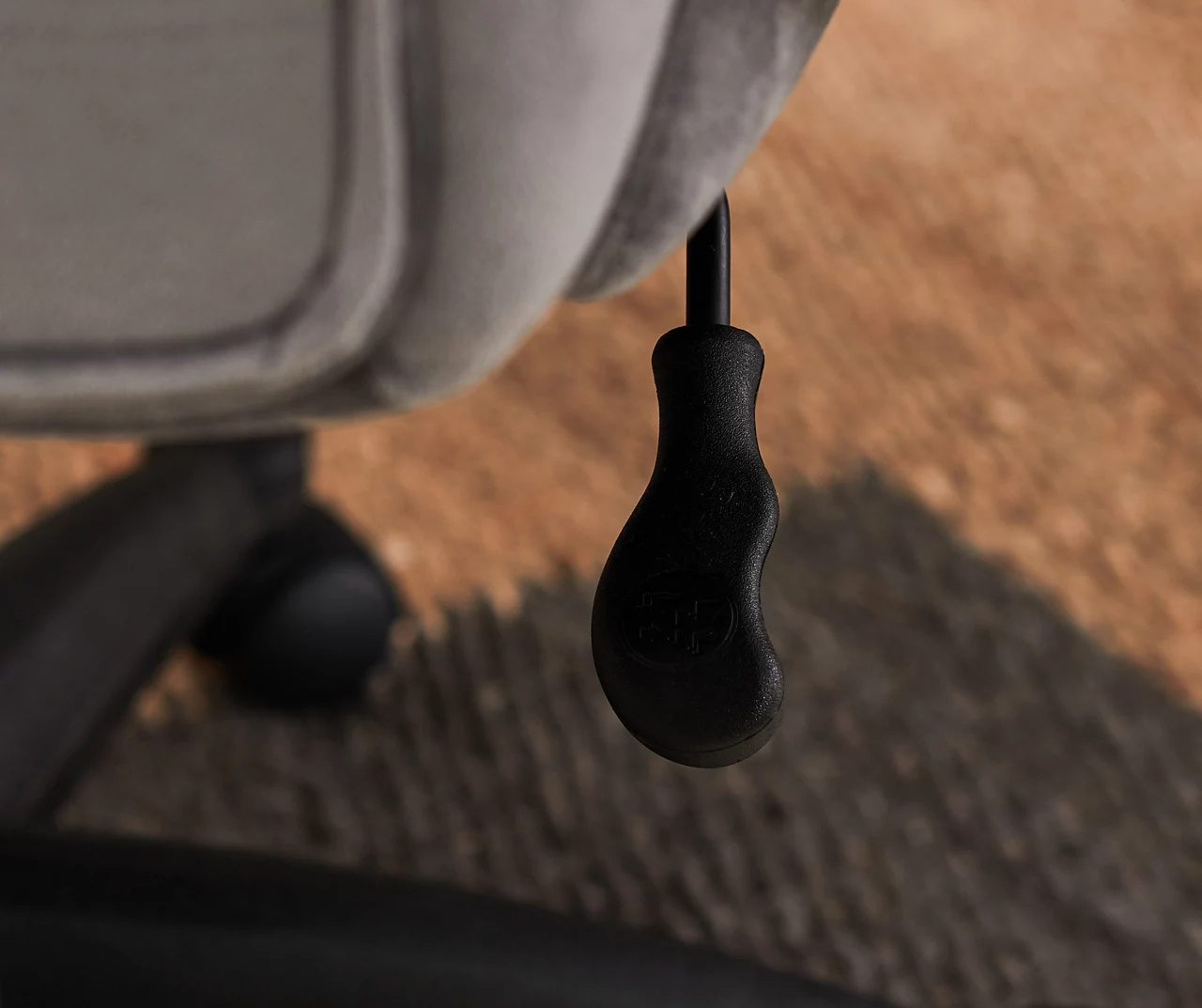 Gray & Black Executive Office Chair Gray & Black Executive Office Chair -Home Furniture Store 810513554 8