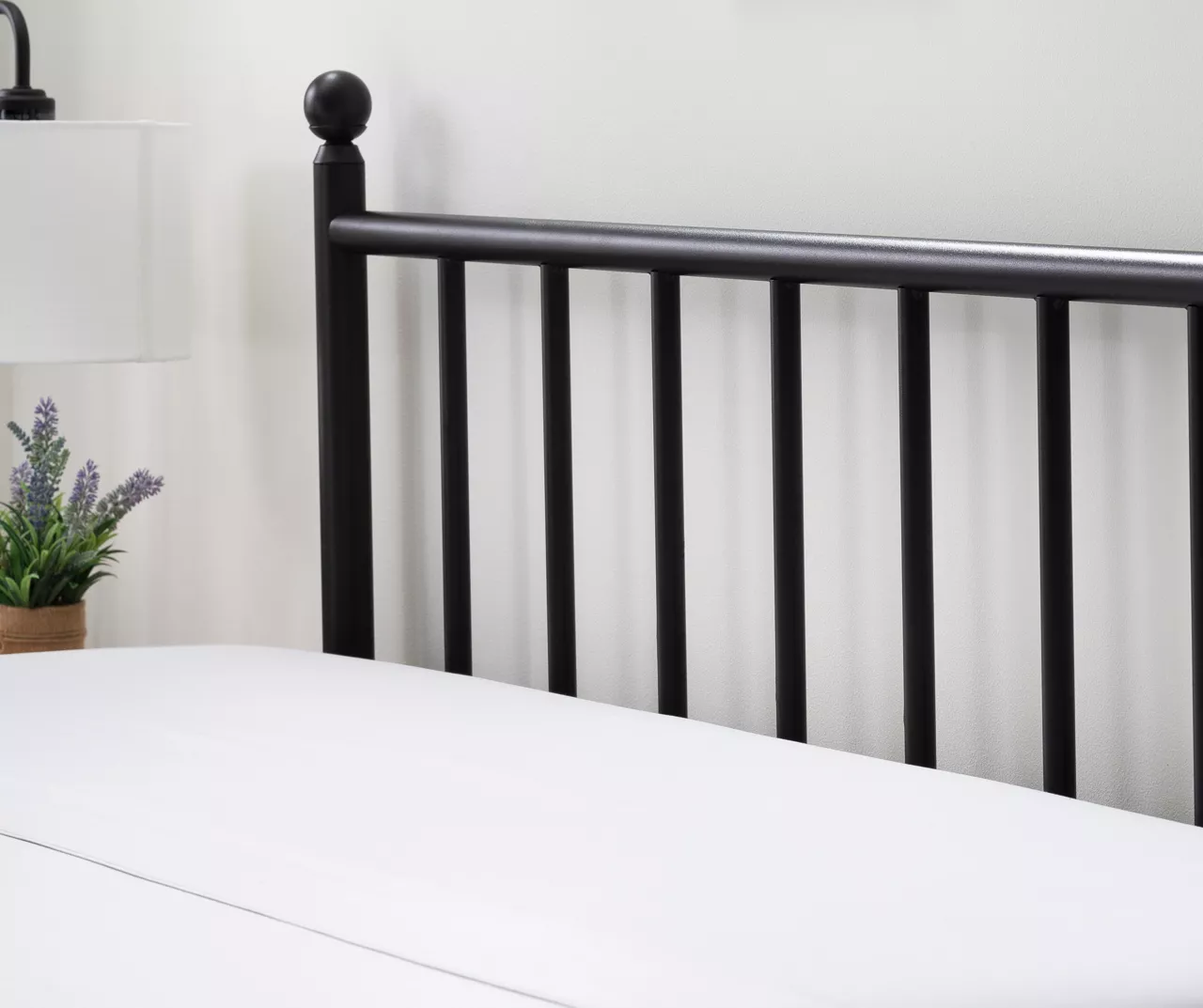 Brookside Vertical Bar Metal Headboard Brookside Vertical Bar Metal Headboard -Home Furniture Store 810526750 810527061 810527062 810527063 810527064 2