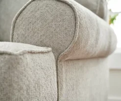 Broyhill Claremont Sectional -Home Furniture Store combo400001 5